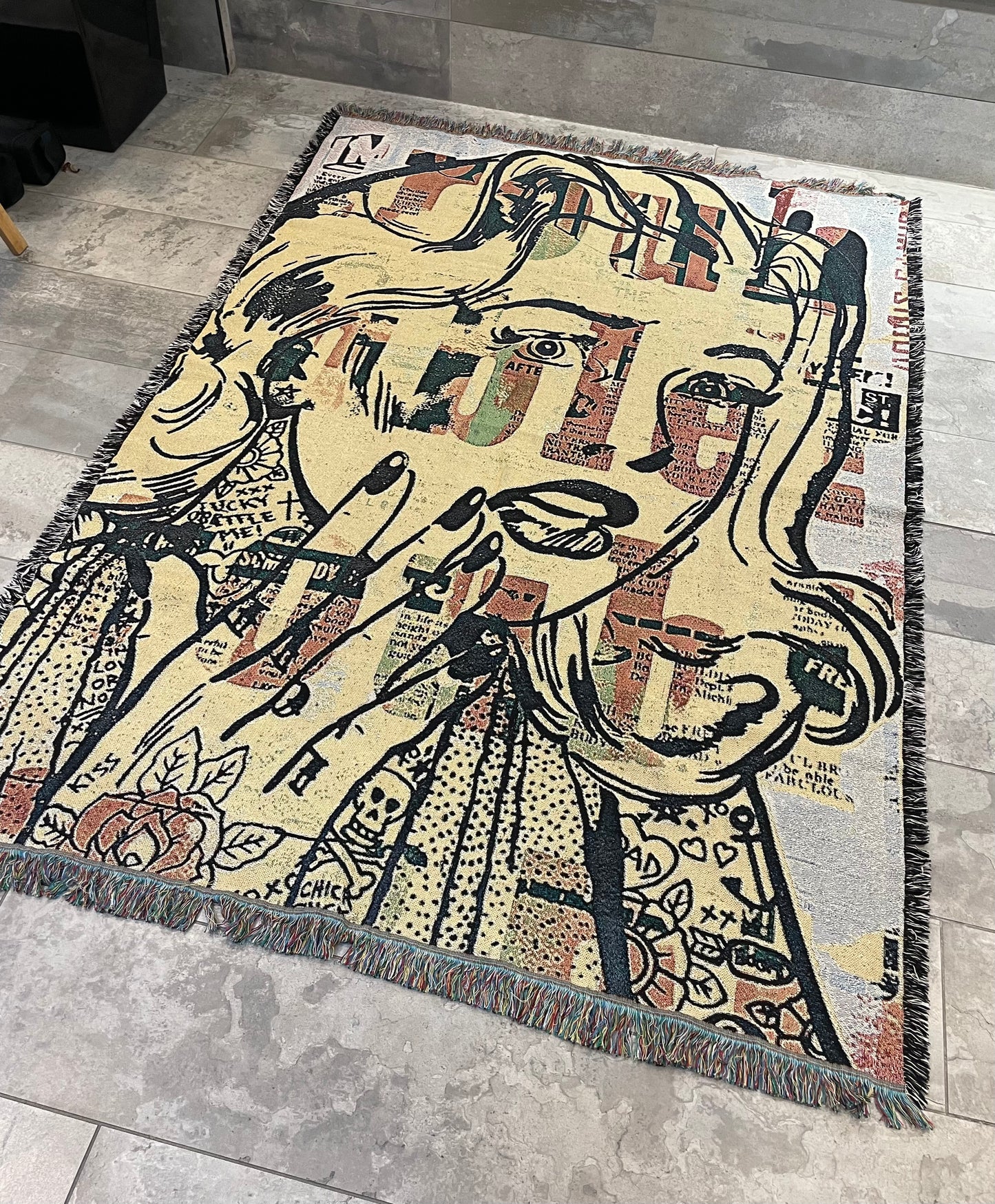ART THROW / BLANKET
